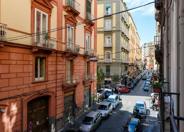 Oda ve Kahvaltı Sarracino Relais Napoli