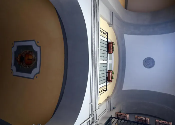 Sarracino Relais Oda ve Kahvaltı 4*