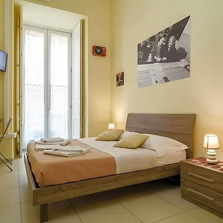 Sarracino Relais Nocleg ze śniadaniem Neapol