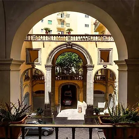 Sarracino Relais Alojamento de Acomodação e Pequeno-almoço Nápoles