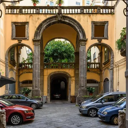 Bed and Breakfast Sarracino Relais